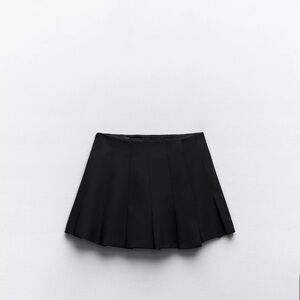 Zara pleat black skirt new